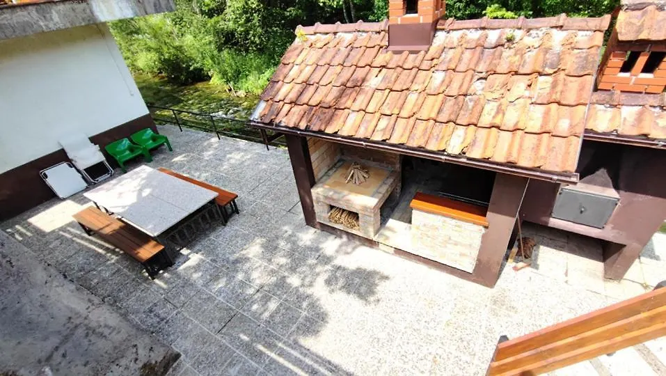 Villa Izvor Cabranke Cabar 0*,